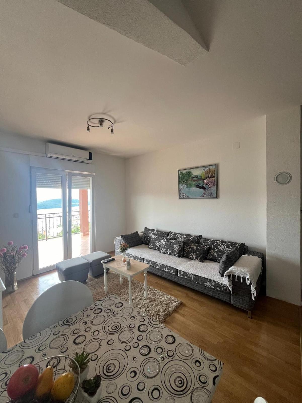 Markic Apartment *